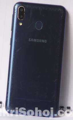 Samsung m20
